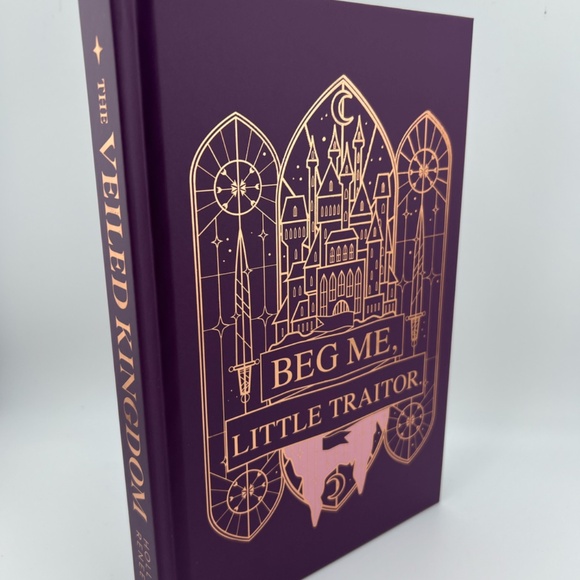 Signed Bookish Box - The Veiled Kingdom- Holy Renee- Darkly Special Edition - Picture 7 of 13